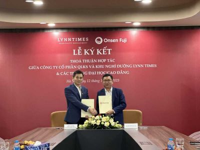 Lễ ký kết hợp tác với Công ty Cổ phần QLKS &amp; Khu nghỉ dưỡng Lynn Times