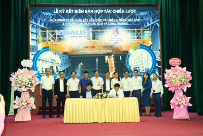 K&Yacute; KẾT HỢP T&Aacute;C CHIẾN LƯỢC VỚI DOANH NGHIỆP